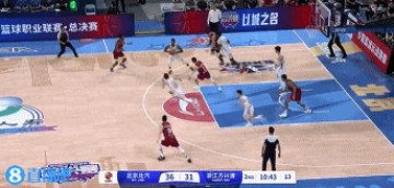 png电子网站有所回暖！孙铭徽抢断反击一条龙得手 帮助球队继续迫近比分