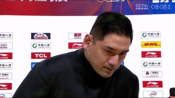 png电子网站钟诚：球队这赛季一直被伤病困扰 姜伟泽这场比赛应该是崴脚了