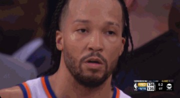 电子png游戏☹️痛失好局被离奇逆转！布伦森在替补席咧着个嘴无法接受