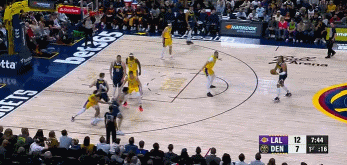 png电子约基奇16中8&17罚12中砍28分7板5助 打进关键2+1  罚球数赛季新高