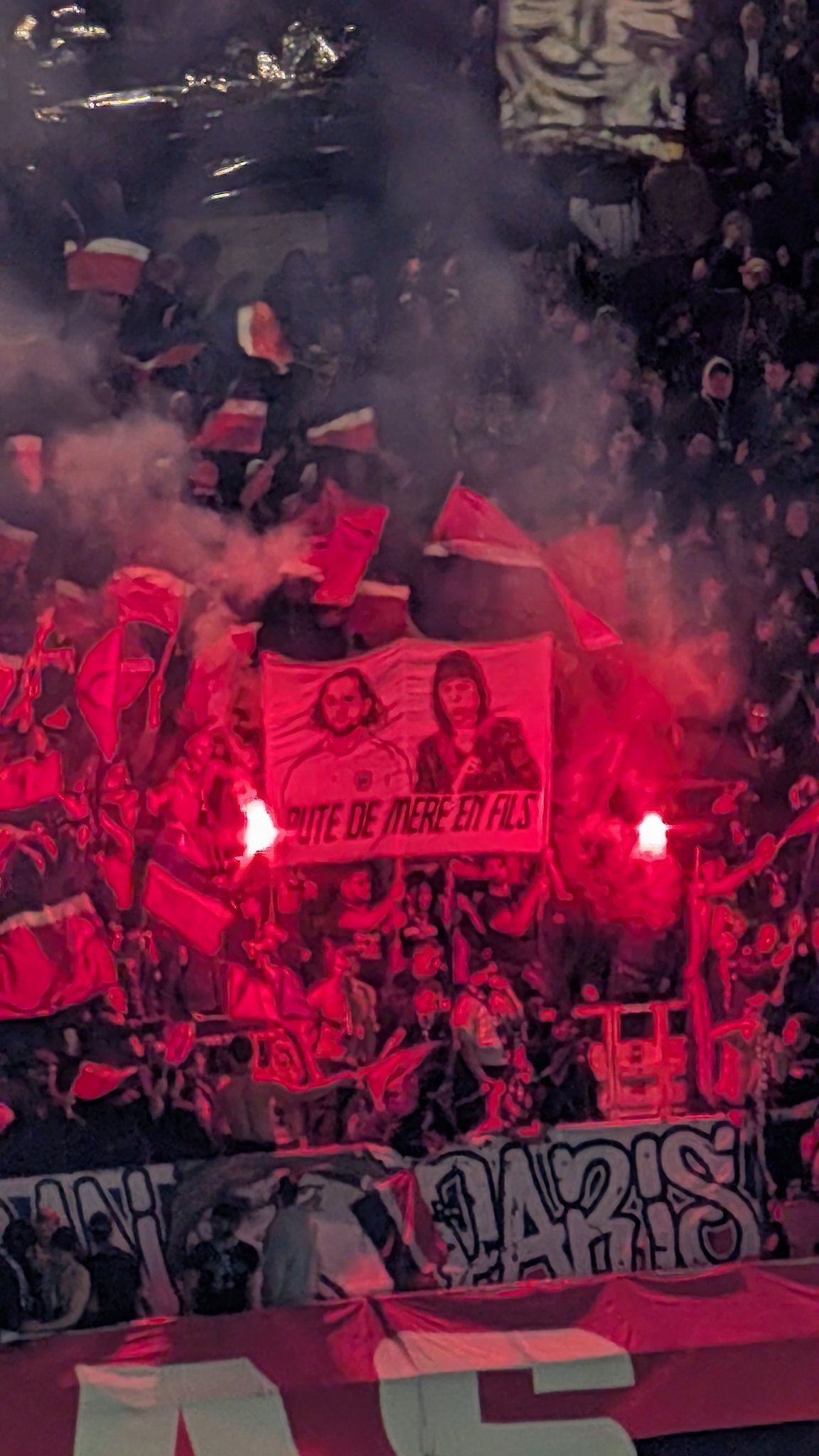 png电子拉比奥特被本队球队侮辱!巴黎官方回应:俱乐部表示强烈谴责