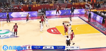 png电子平台大麻烦！徐杰首节出战9分钟 累计3次个人犯规