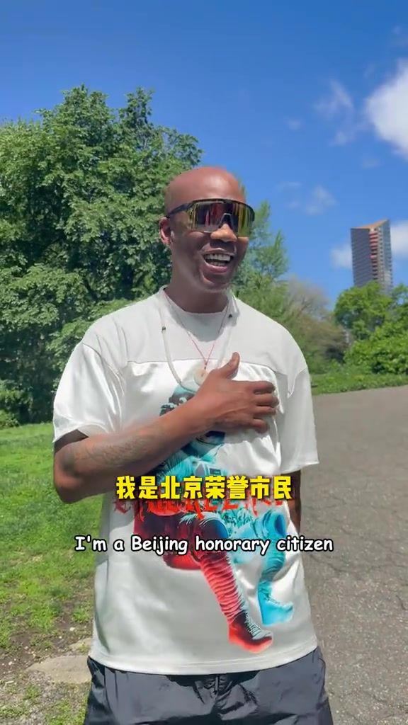 png电子平台马布里：母亲癌症末期所以我还没回中国 希望北京夺第四冠